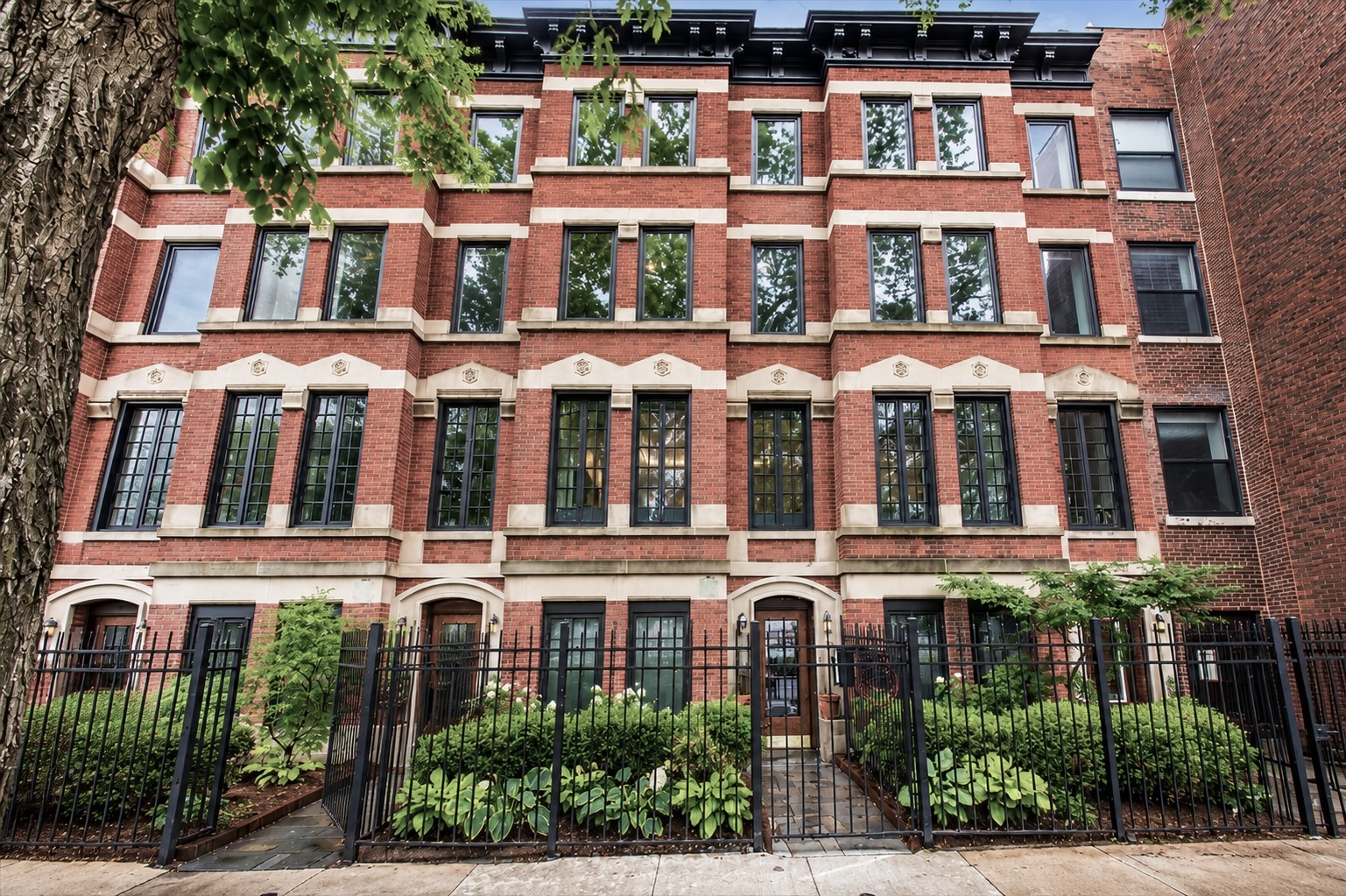1st image of 319 W Webster Ave #1, Chicago, IL 60614 | MLS# 12712882