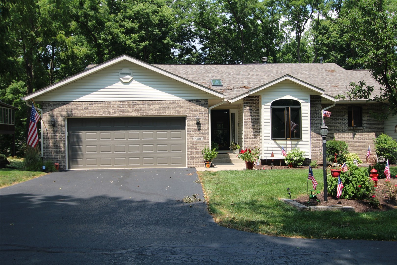 Homes for sale in Rockton, IL | 432 Village Wood Ln #1, Rockton, IL 61072 | MLS# 12712886