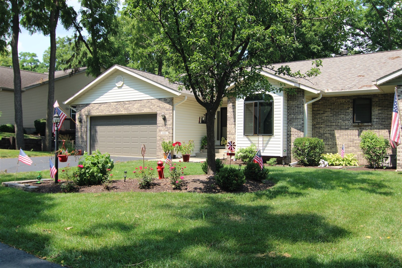 Homes for sale in Rockton, IL | 432 Village Wood Ln #1, Rockton, IL 61072 | MLS# 12712886