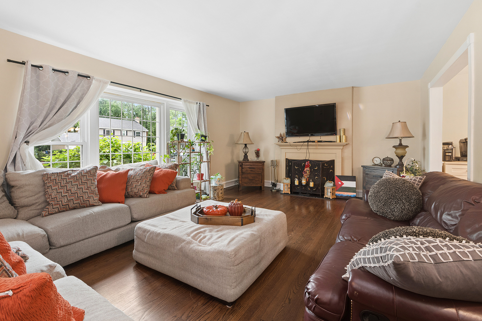 5th image of 2229 Macdonald Ln, Flossmoor, IL 60422 | MLS# 12712908