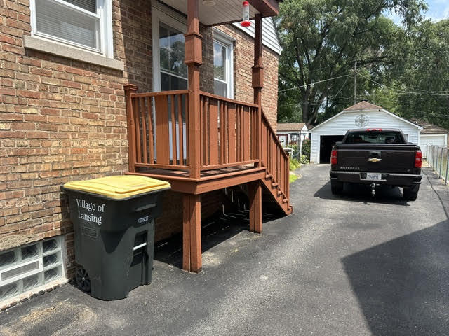 3rd image of 17611 Maple St, Lansing, IL 60438 | MLS# 12712953