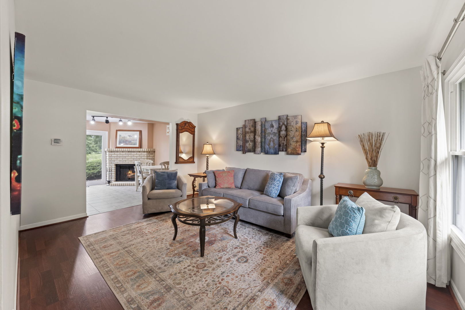 4th image of 27W327 Providence Ln, Winfield, IL 60190 | MLS# 12712955