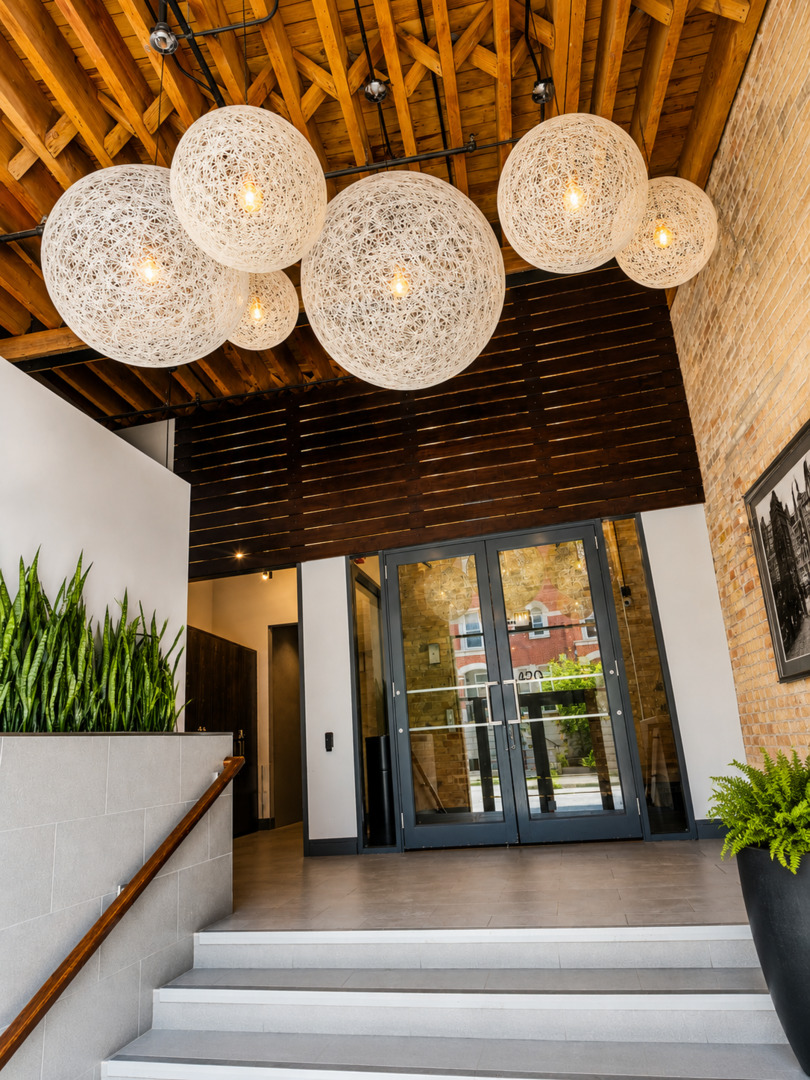 3rd image of 420 W Grand Ave #2H, Chicago, IL 60654 | MLS# 12712962