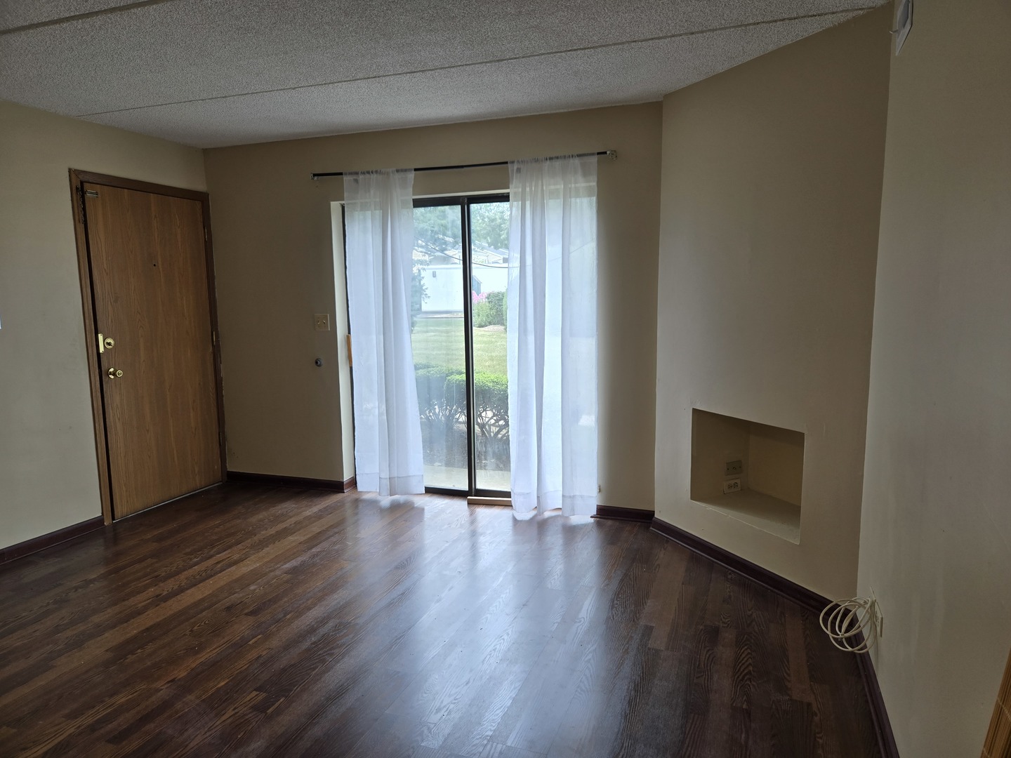 4th image of 1722 S Washington St #1722, Naperville, IL 60565 | MLS# 12713015