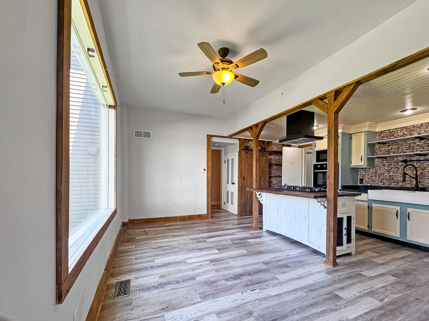 Homes for sale in Rock Falls, IL | 4002 W Rock Falls Rd, Rock Falls, IL 61071 | MLS# 12713047