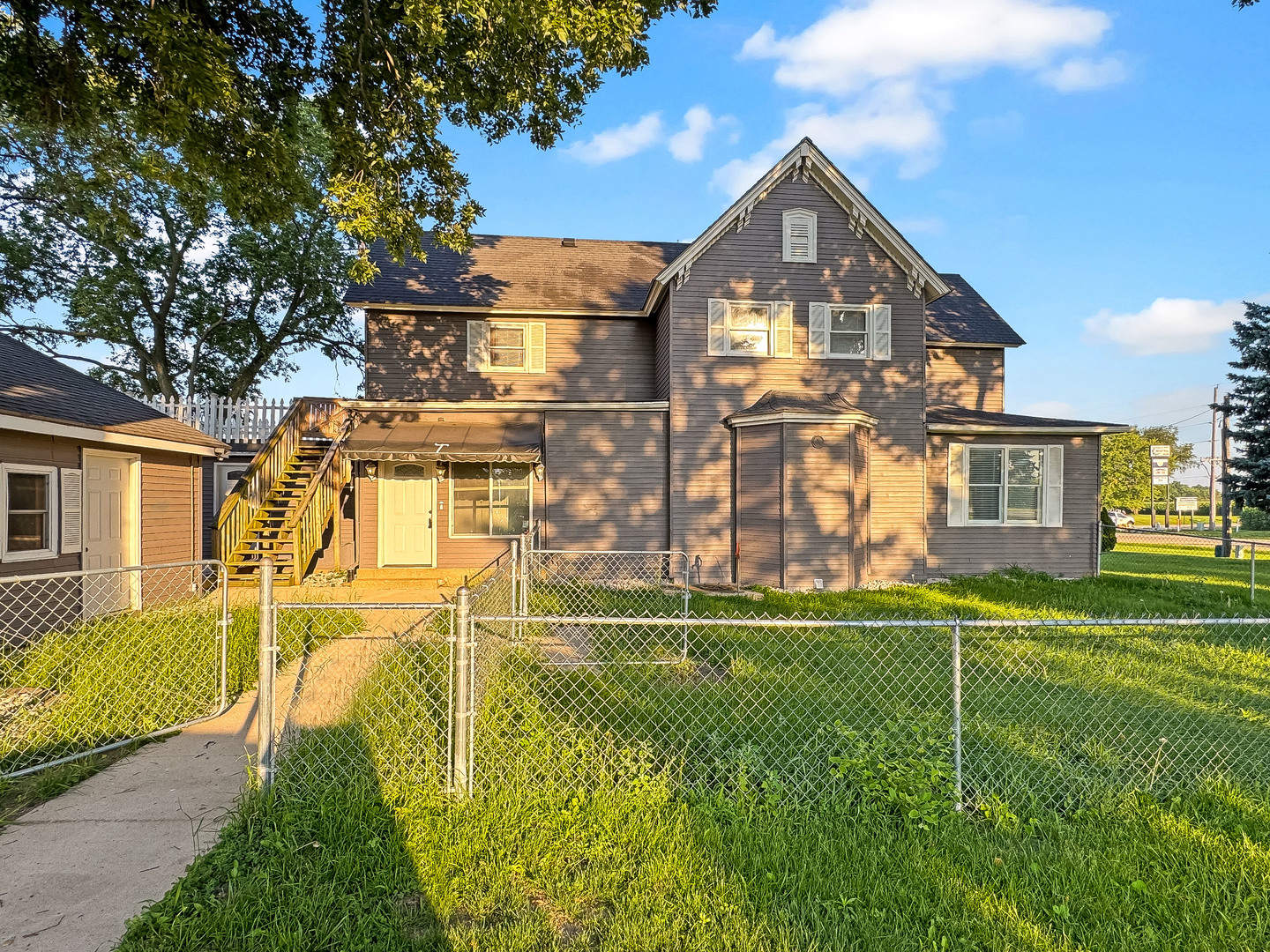 Homes for sale in Rock Falls, IL | 4002 W Rock Falls Rd, Rock Falls, IL 61071 | MLS# 12713047
