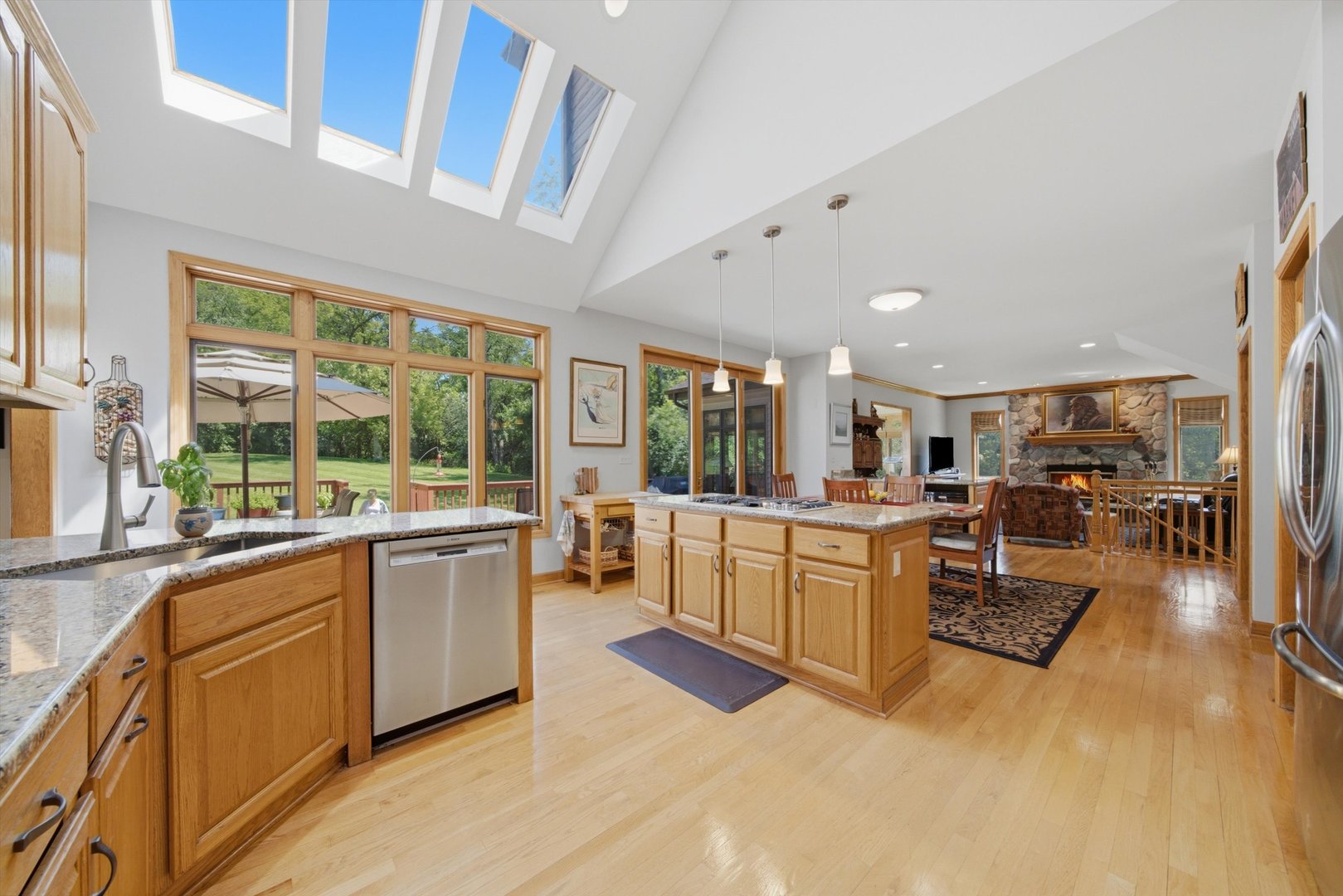 3rd image of 26165 N Greenbriar Ct, Lake Barrington, IL 60084 | MLS# 12713069