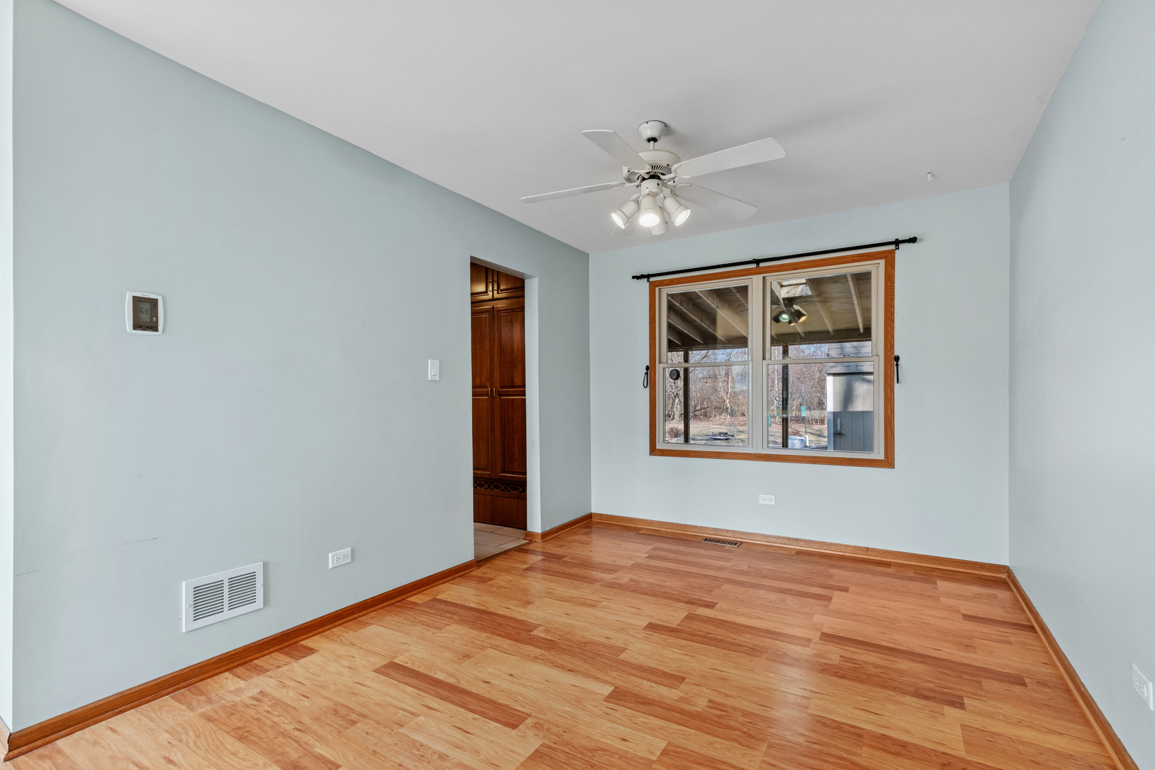 5th image of 3900 W 155Th St, Markham, IL 60428 | MLS# 12713079