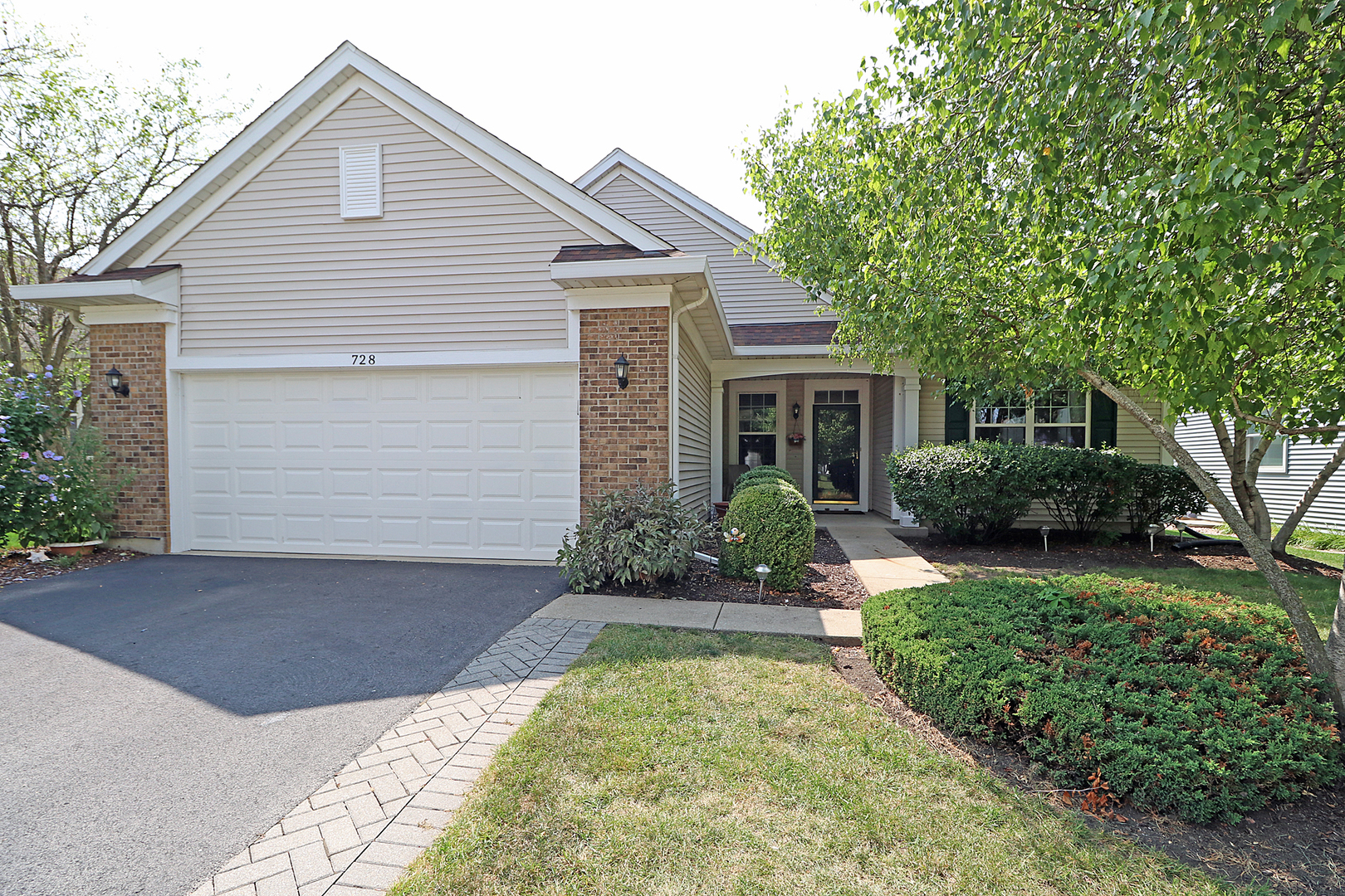 1st image of 728 Holland Ln, Romeoville, IL 60446 | MLS# 12713170