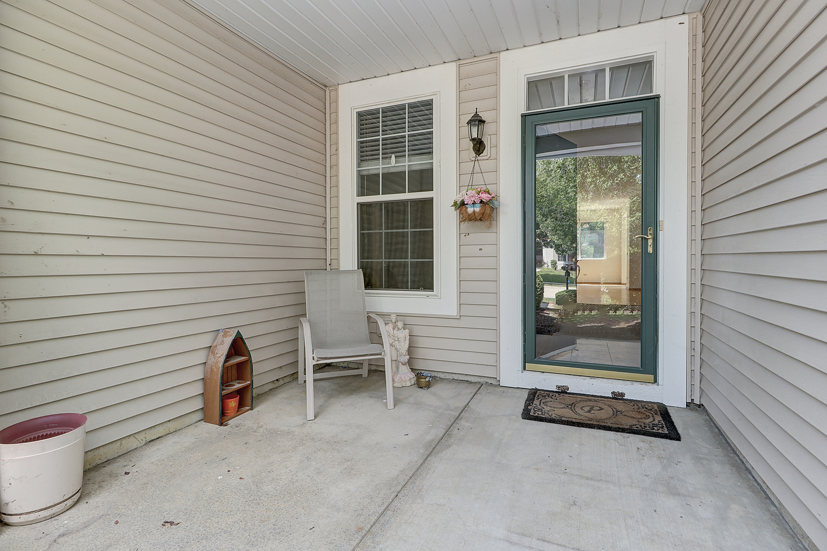 2nd image of 728 Holland Ln, Romeoville, IL 60446 | MLS# 12713170