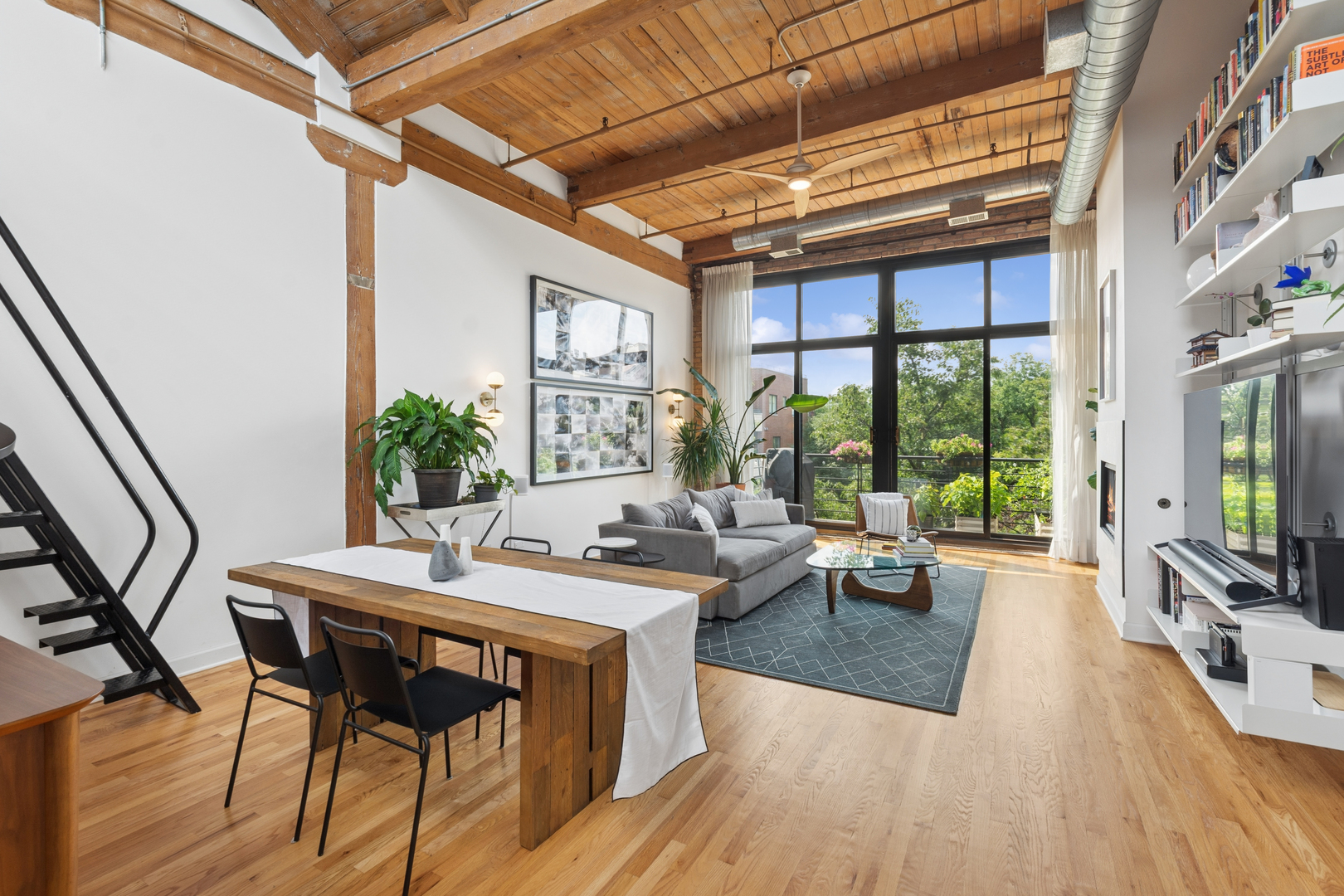4th image of 2300 W Wabansia Ave #308, Chicago, IL 60647 | MLS# 12713248