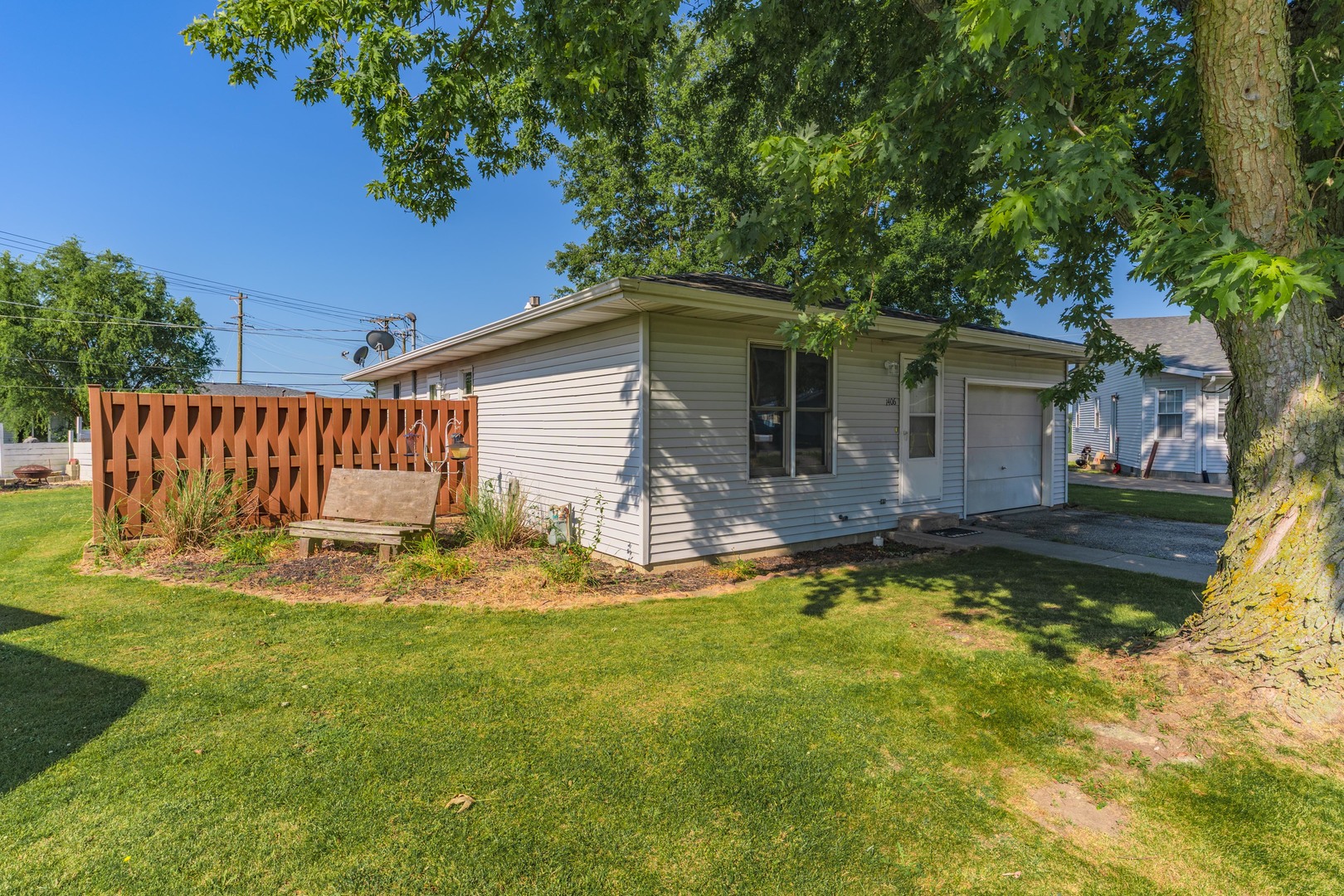 Homes for sale in Pontiac, IL | 1406 W Trainor Dr, Pontiac, IL 61764 | MLS# 12713305