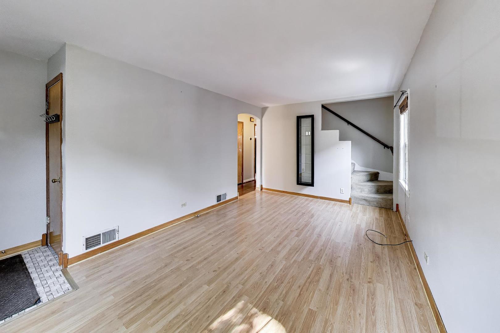 Homes for sale in Chicago, IL | 3844 N Pacific Ave, Chicago, IL 60634 | MLS# 12713339
