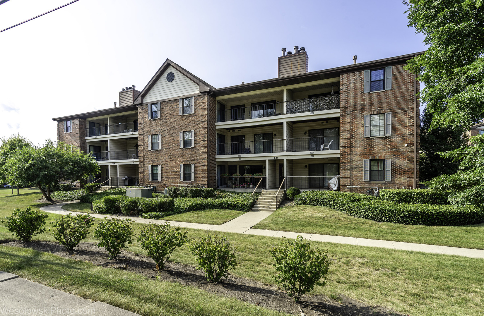 Homes for sale in Buffalo Grove, IL | 641 Hapsfield Ln #201, Buffalo Grove, IL 60089 | MLS# 12713341