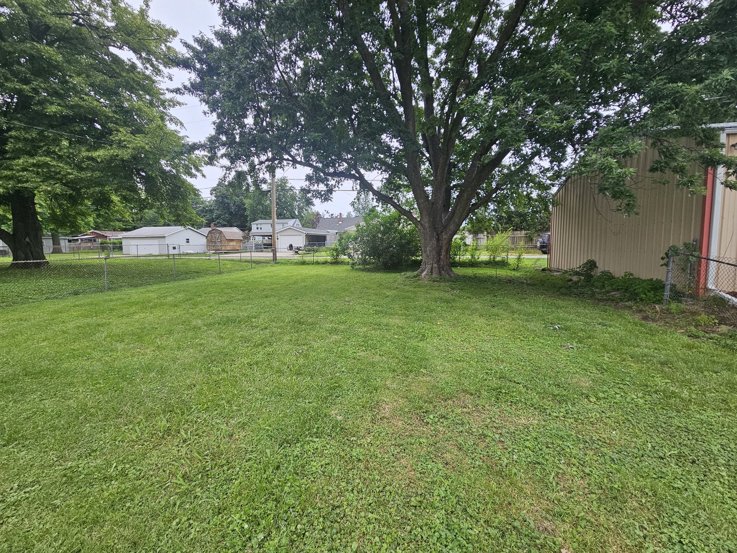 5th image of 2521 Oak St, Quincy, IL 62301 | MLS# 12713350