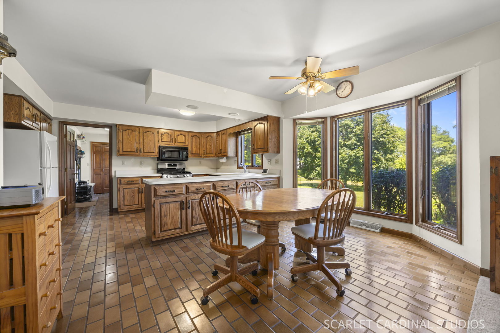 5th image of 36 Crofton Ct, Oswego, IL 60543 | MLS# 12713393