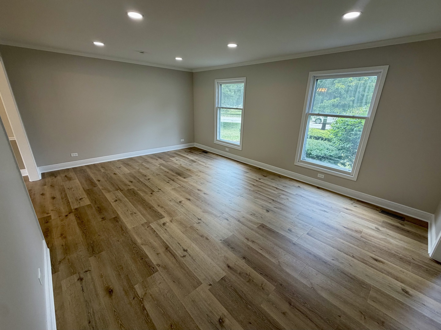 5th image of 0N421 Winfield Scott Dr, Winfield, IL 60190 | MLS# 12713403