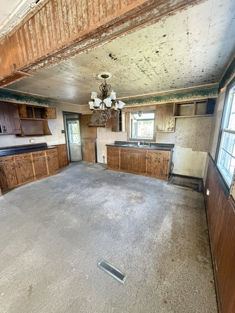 5th image of 3012 Phillips Ave, Steger, IL 60475 | MLS# 12713407