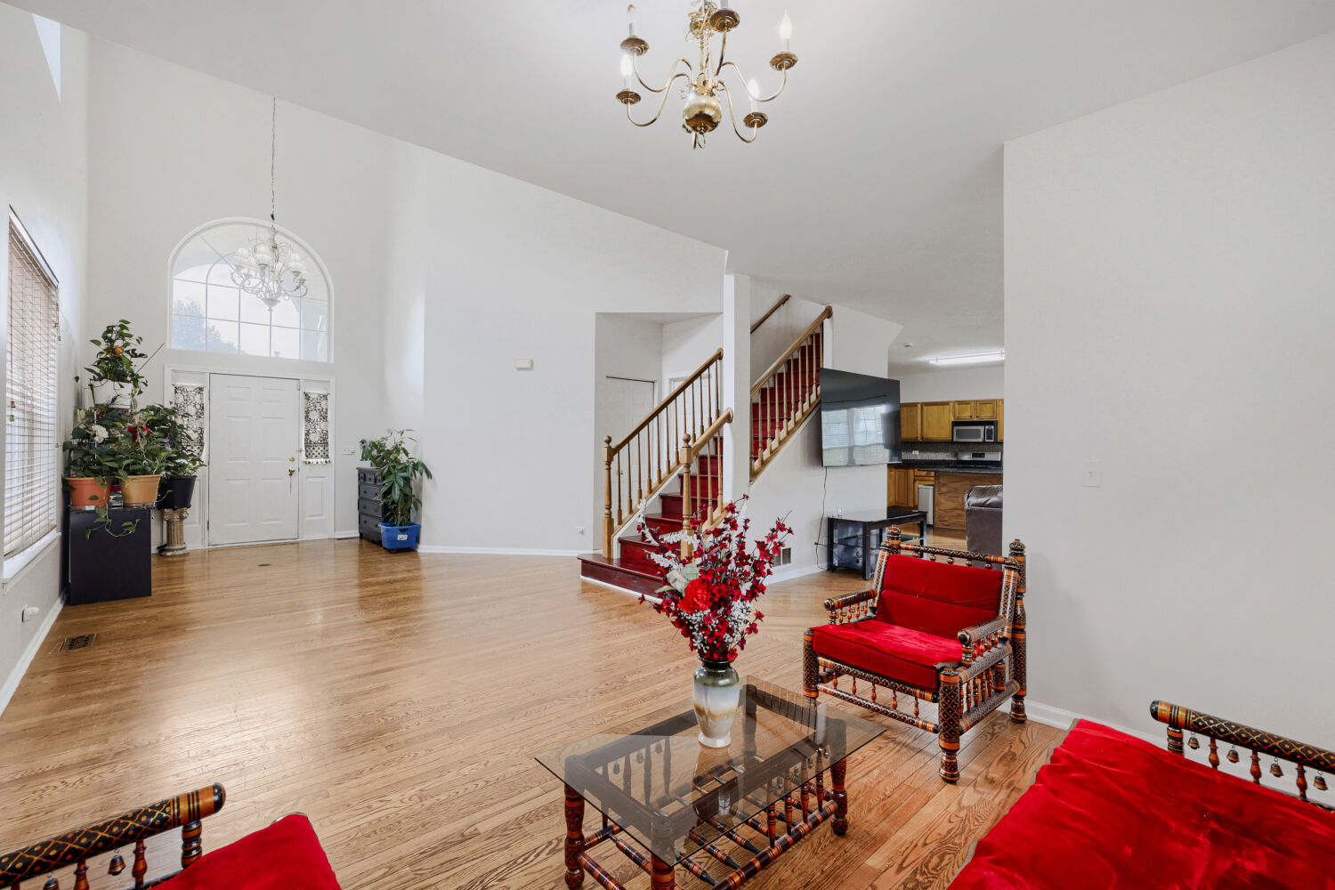 3rd image of 16 Clover Cir, Streamwood, IL 60107 | MLS# 12713422