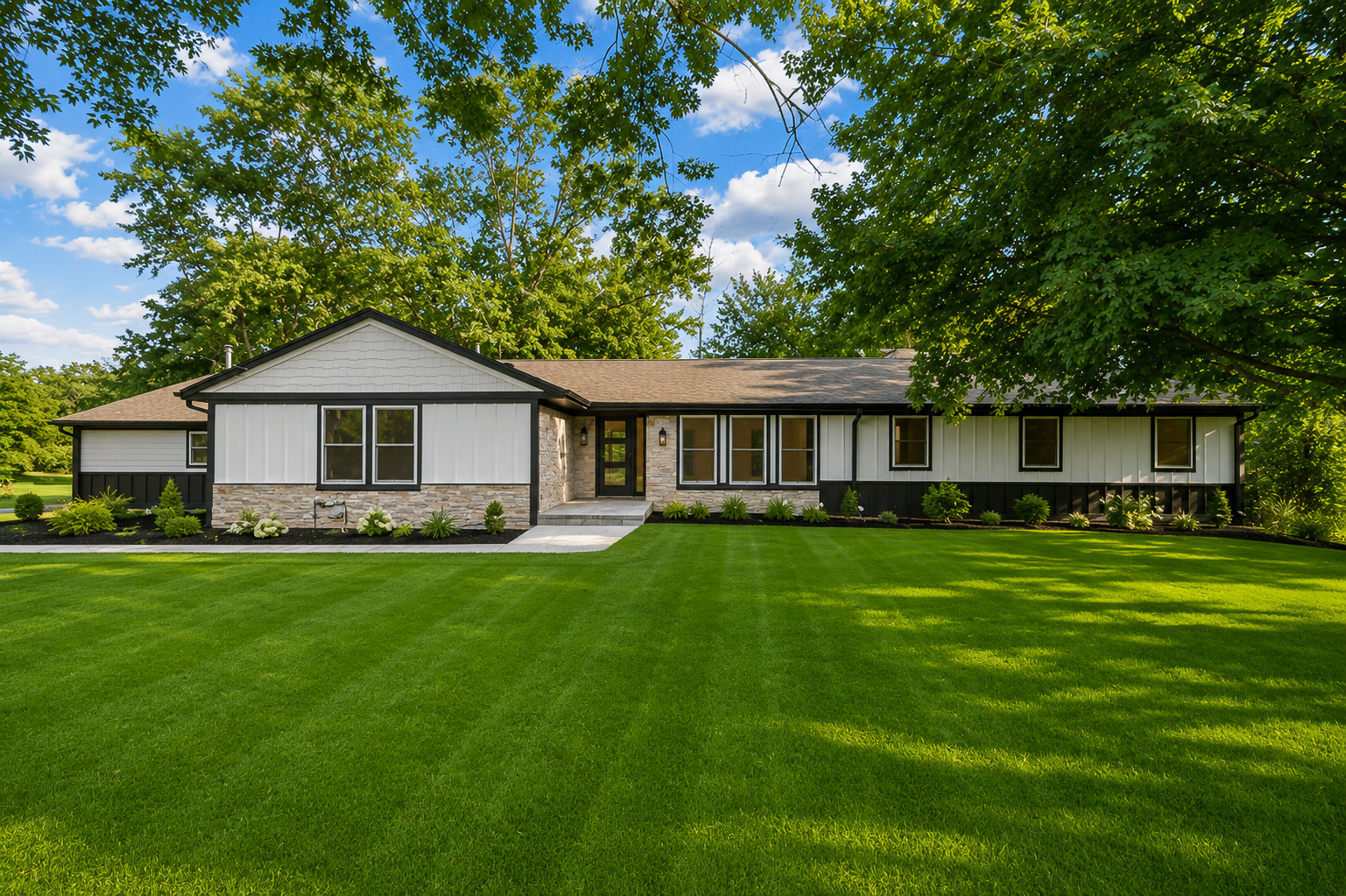 Homes for sale in Lemont, IL | 14463 Hickory Ave W, Lemont, IL 60439 | MLS# 12713451