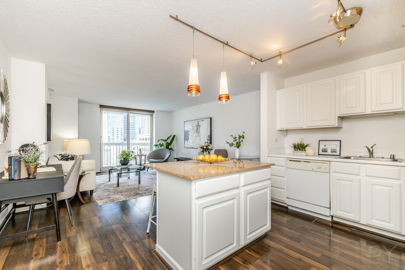5th image of 545 N Dearborn St, Chicago, IL 60654