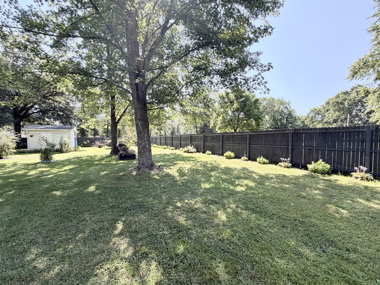 Homes for sale in Sandoval, IL | 510 E 8Th St, Sandoval, IL 62882 | MLS# 12713526