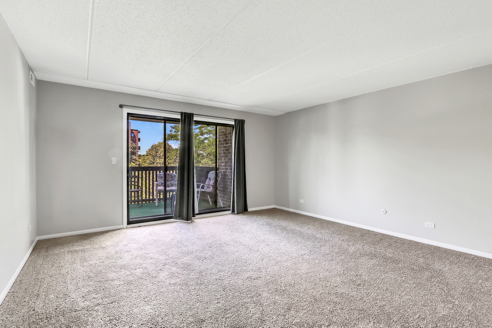 5th image of 917 Vose Dr #405, Gurnee, IL 60031 | MLS# 12713588