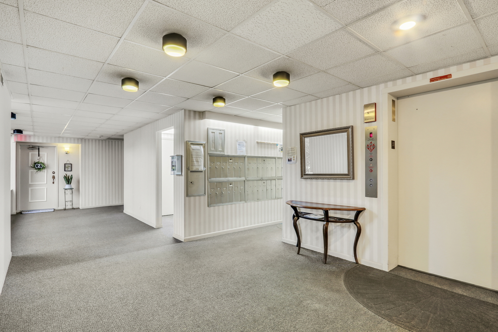 3rd image of 917 Vose Dr #405, Gurnee, IL 60031 | MLS# 12713588