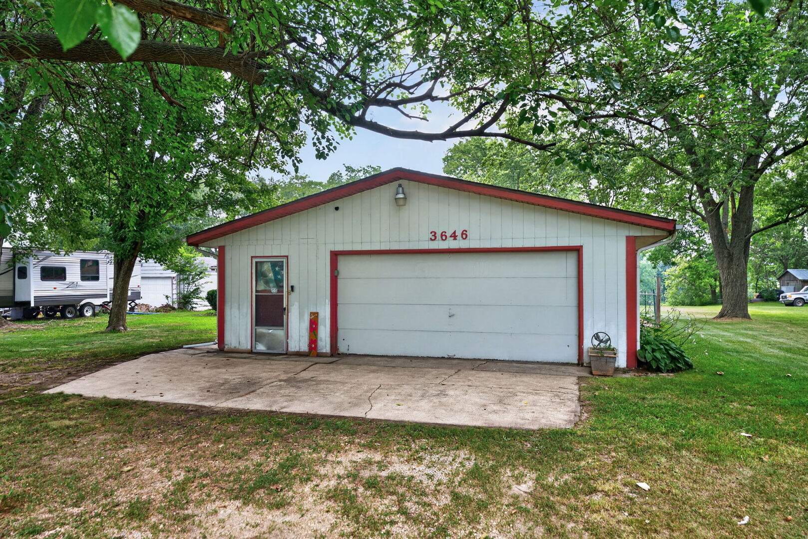 2nd image of 3646 Algonquin Blvd, Rockford, IL 61102 | MLS# 12713607