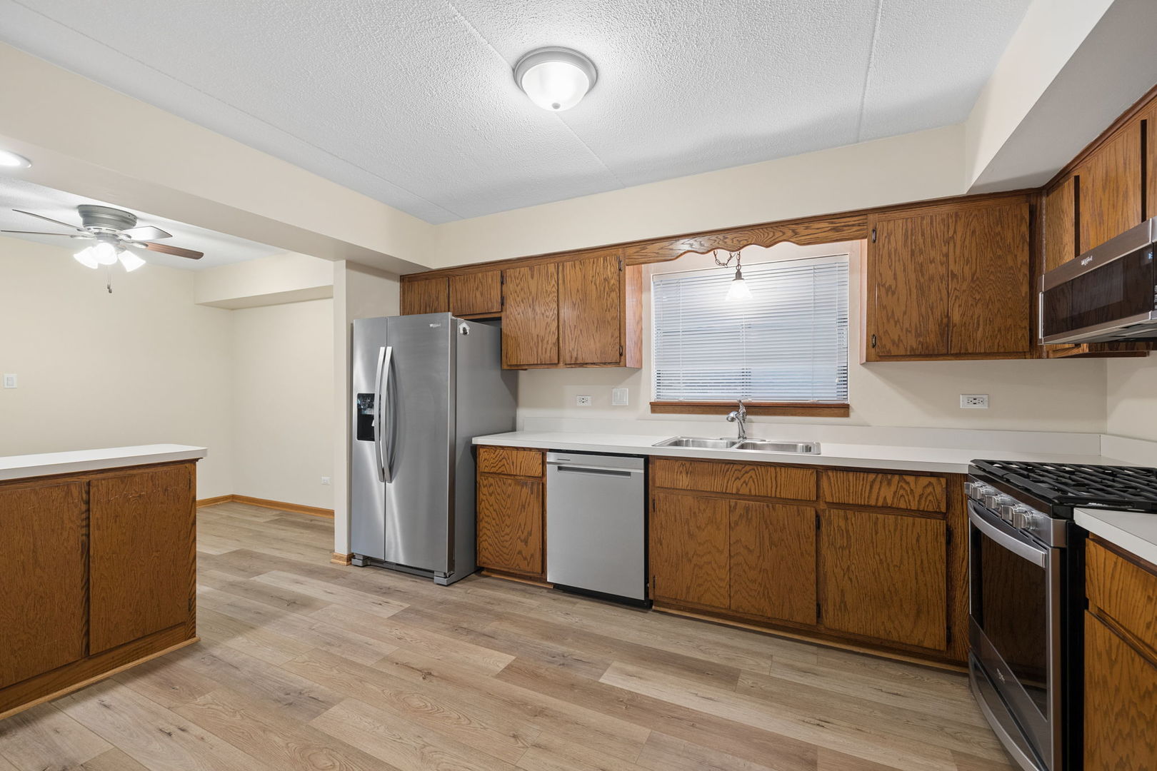 5th image of 8158 169Th St, Tinley Park, IL 60477
