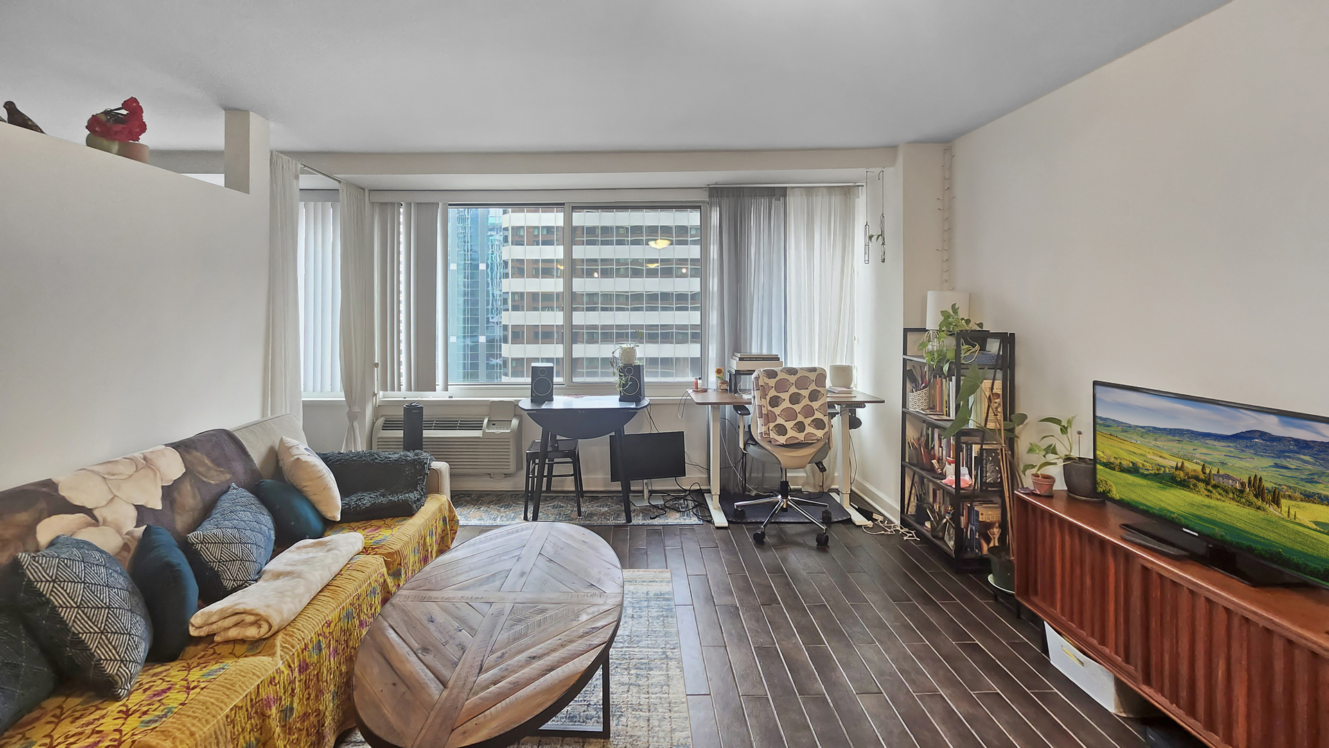 3rd image of 211 E Ohio St #1505, Chicago, IL 60611 | MLS# 12713647