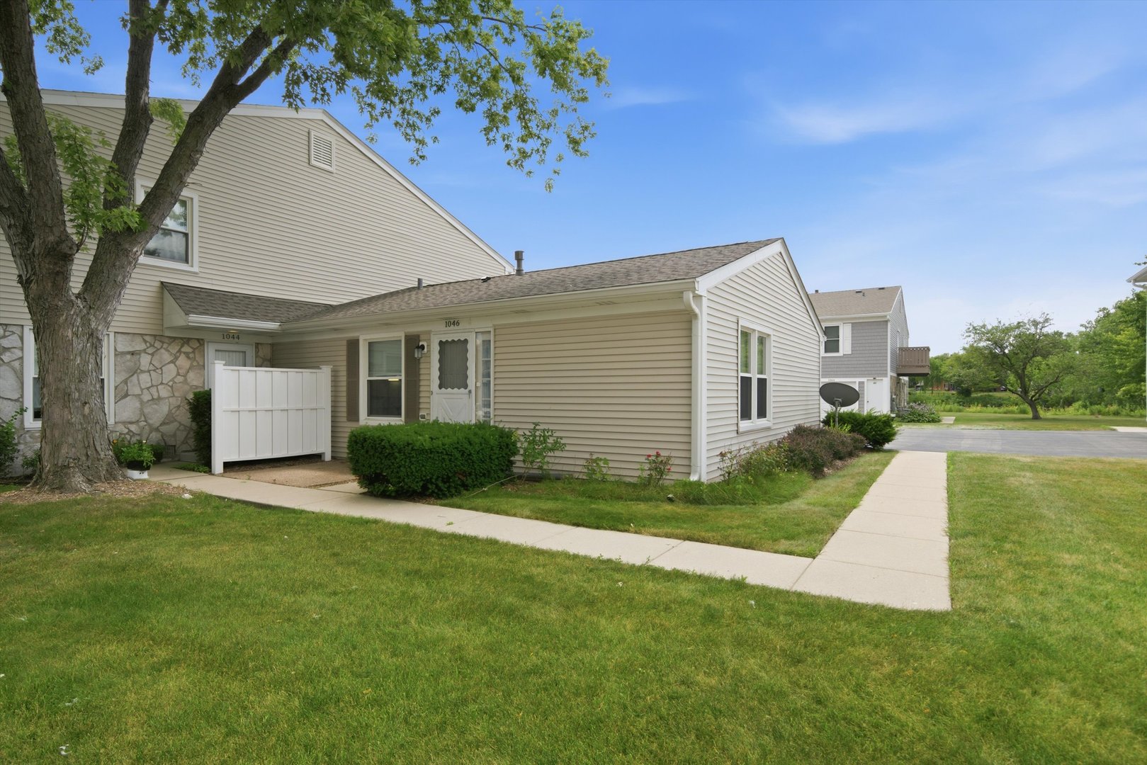 5th image of 1046 Hampton Harbor #1046, Schaumburg, IL 60193 | MLS# 12713690