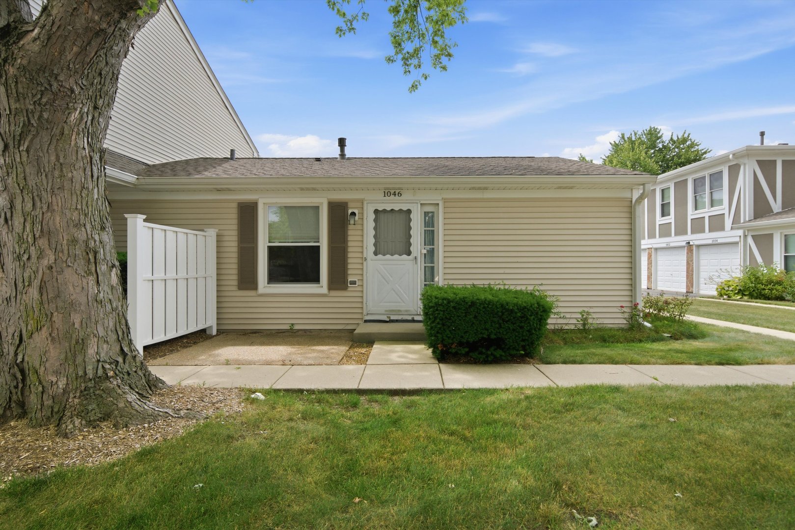 4th image of 1046 Hampton Harbor #1046, Schaumburg, IL 60193 | MLS# 12713690