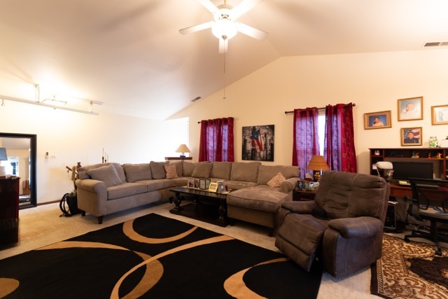 4th image of 737 W Streamwood Blvd #B, Streamwood, IL 60107 | MLS# 12713691