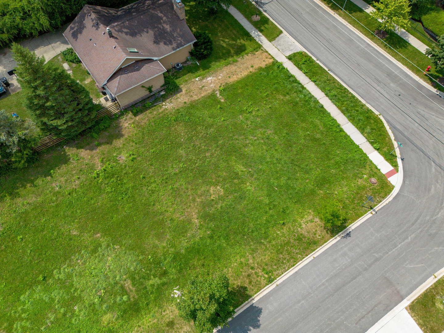 5th image of 504 Ryan Ct, Westmont, IL 60559 | MLS# 12713735