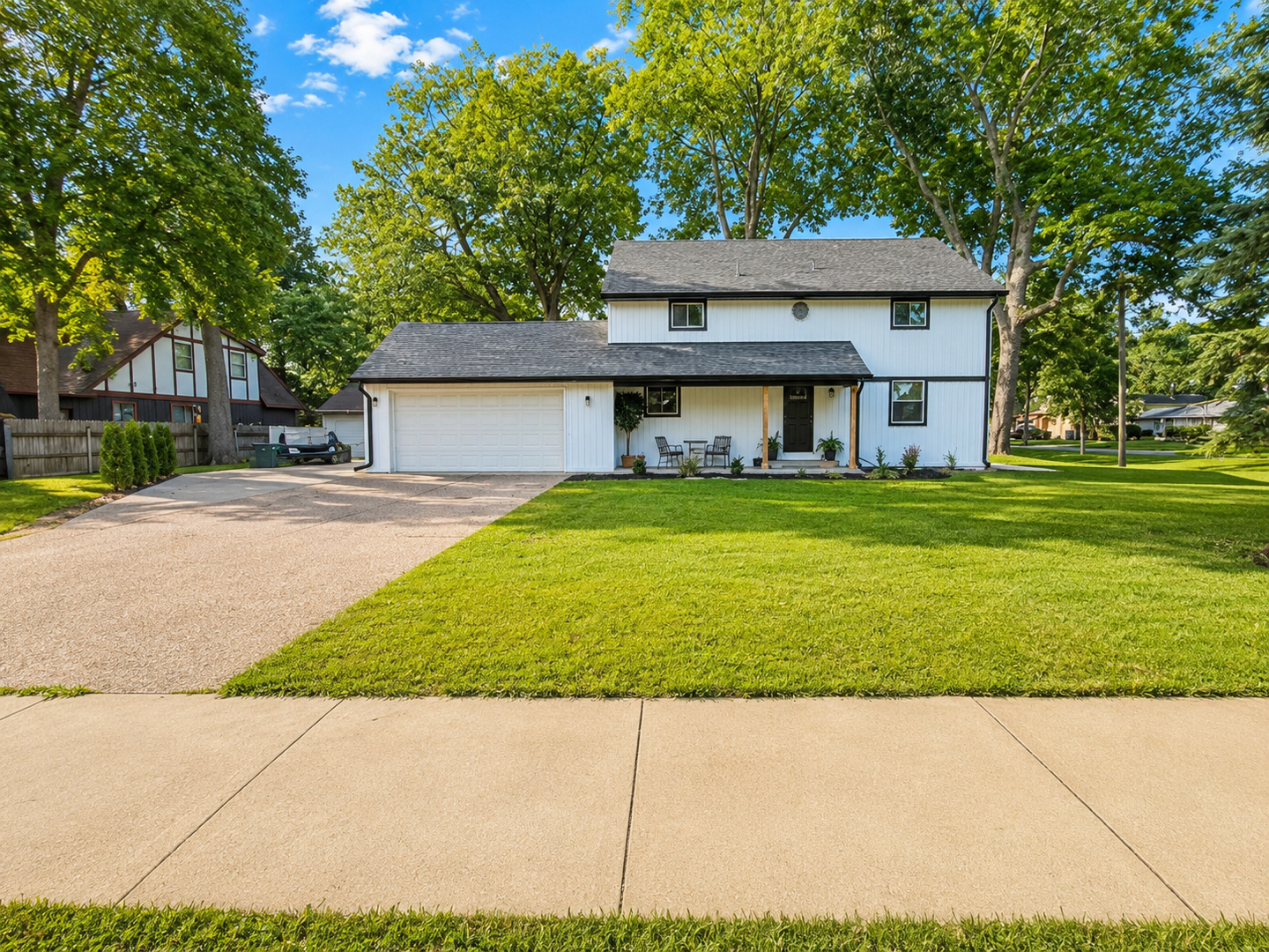 Homes for sale in Bartlett, IL | 300 W North Ave, Bartlett, IL 60103 | MLS# 12713768