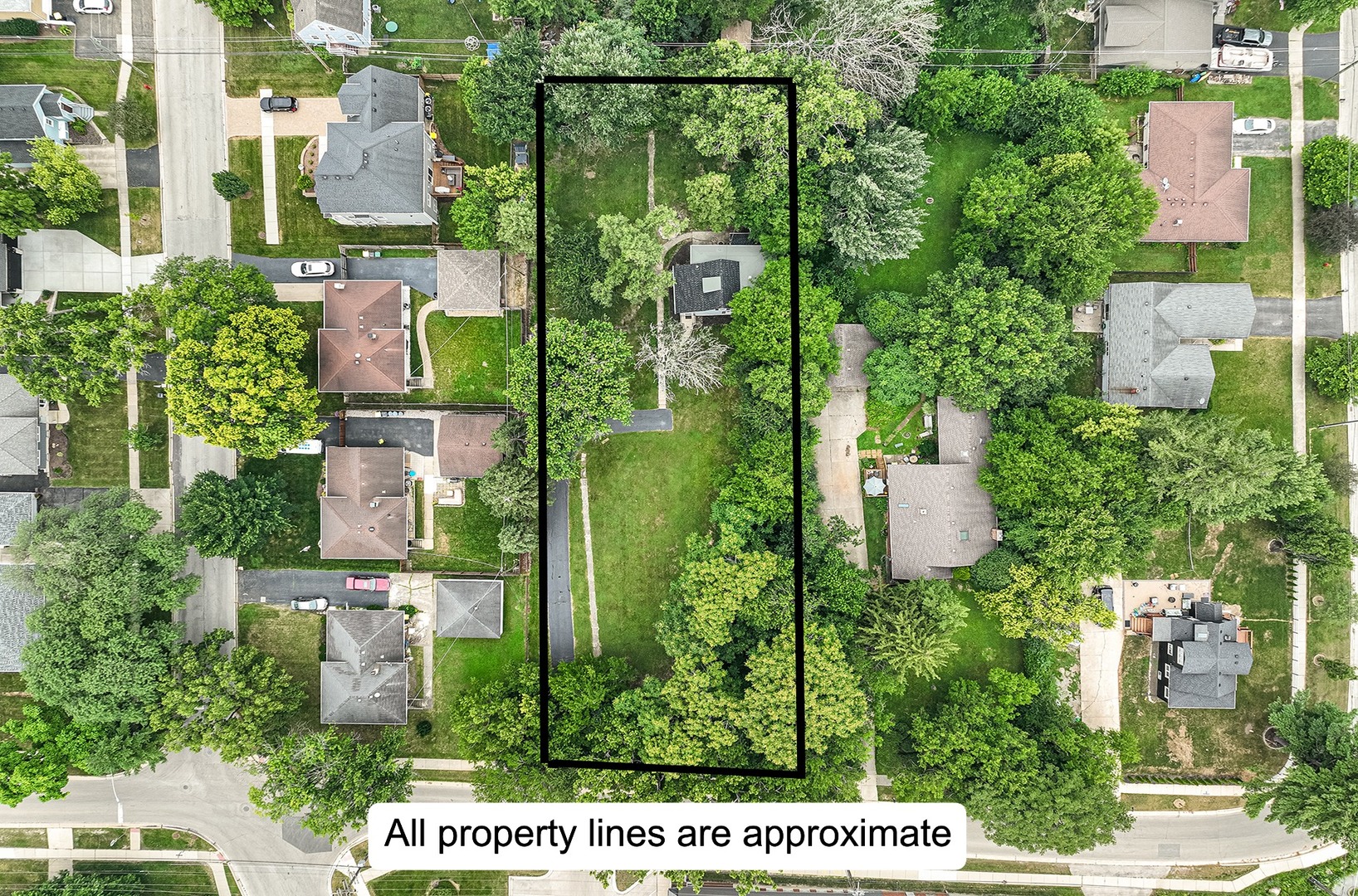 Homes for sale in Westmont, IL | 28 S Richmond Ave, Westmont, IL 60559 | MLS# 12713776