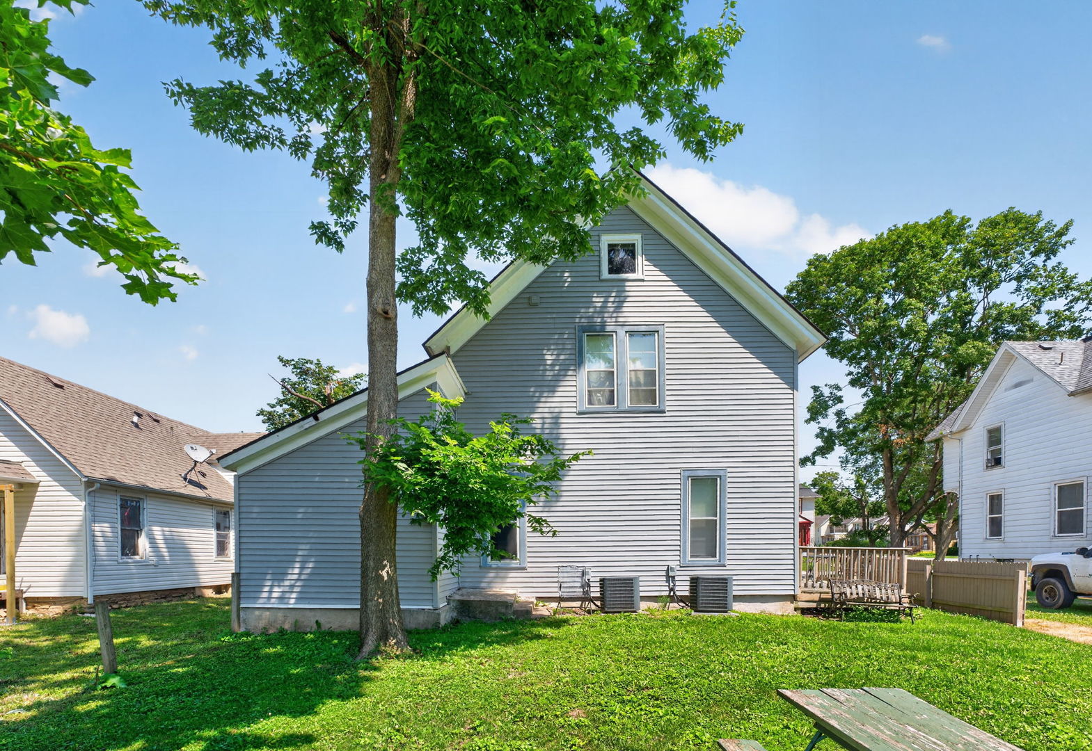 Homes for sale in Belvidere, IL | 807 Garfield Ave, Belvidere, IL 61008 | MLS# 12713819