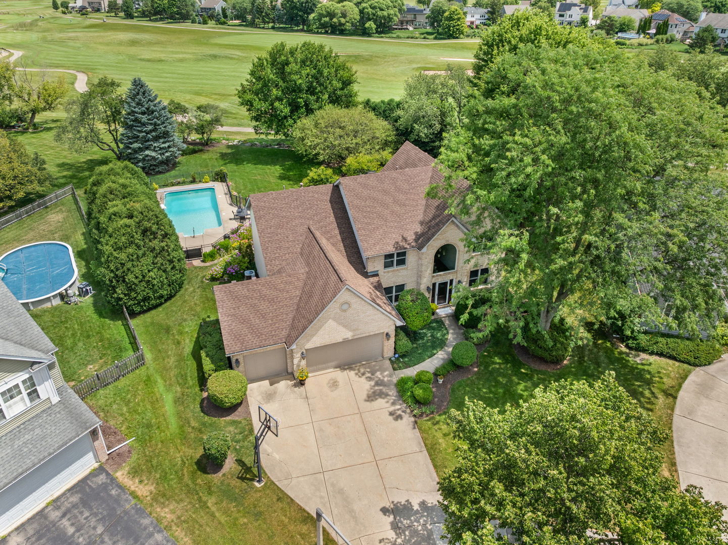 2nd image of 1405 Darlington Ct, Algonquin, IL 60102 | MLS# 12713837