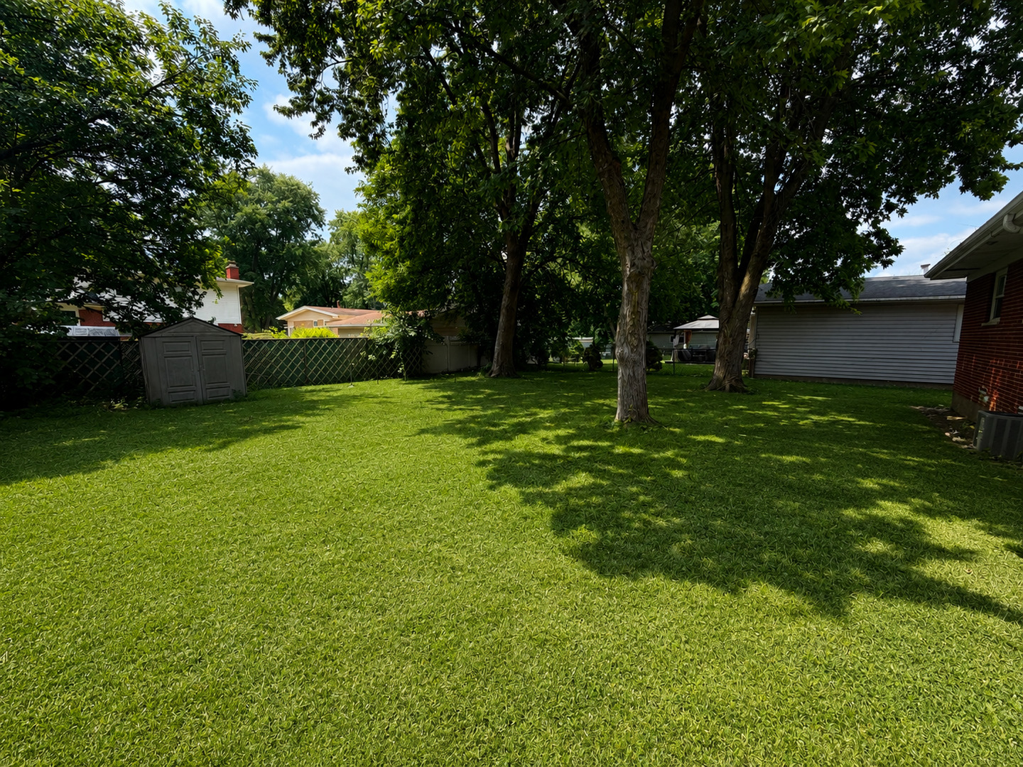 13th image of 834 W Strieff Ln, Glenwood, IL 60425 | MLS# 12713858