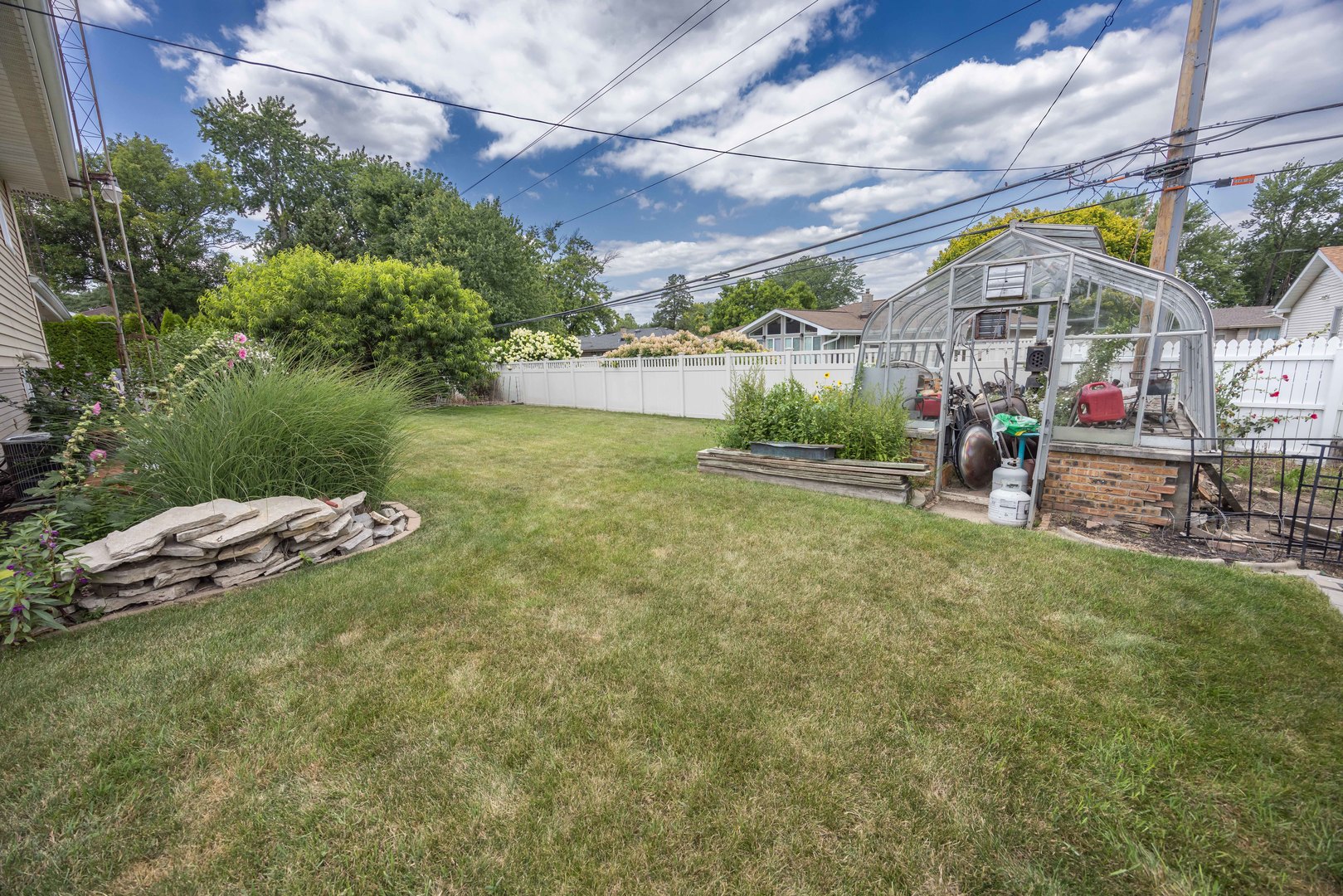 24th image of 2105 Glenwood Ave, Joliet, IL 60435 | MLS# 12713917