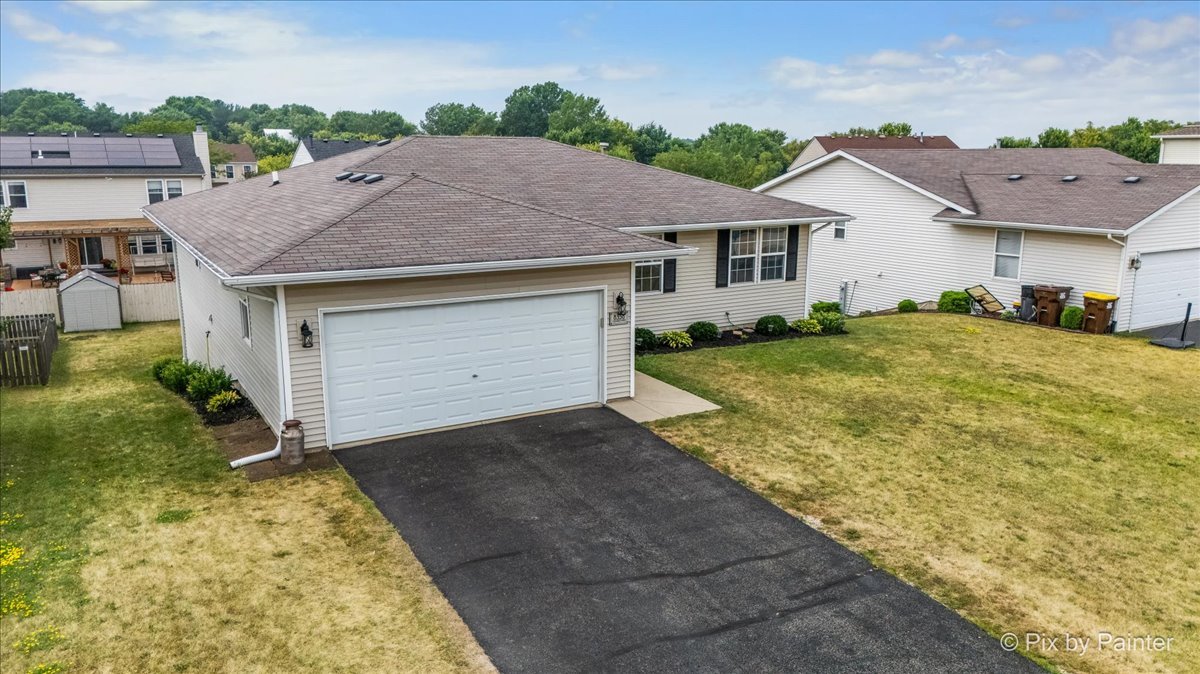 Homes for sale in Machesney Park, IL | 8358 Crooked Bend Rd, Machesney Park, IL 61115 | MLS# 12714067