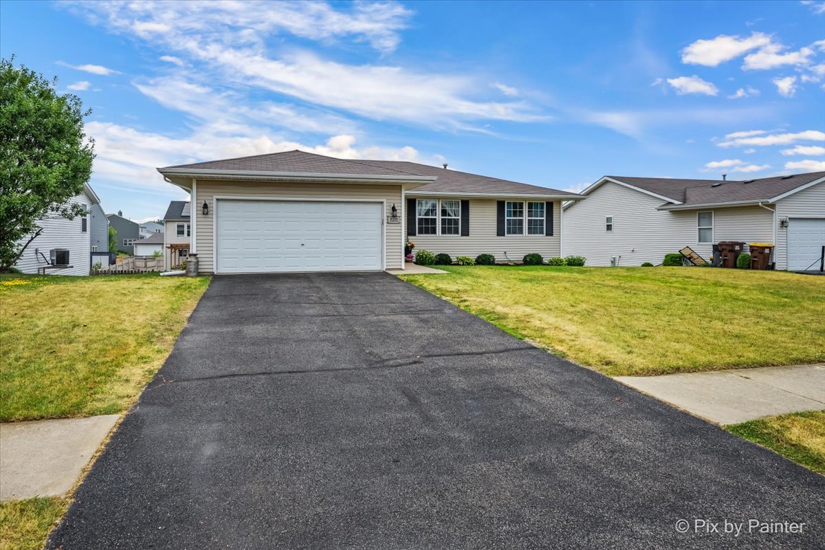 Homes for sale in Machesney Park, IL | 8358 Crooked Bend Rd, Machesney Park, IL 61115 | MLS# 12714067