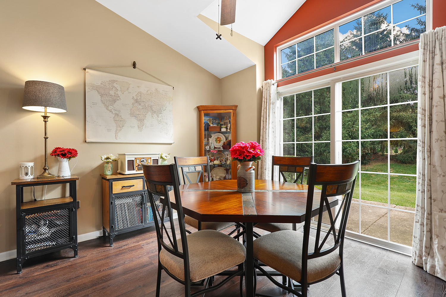 4th image of 2803 Rutland Cir, Naperville, IL 60564