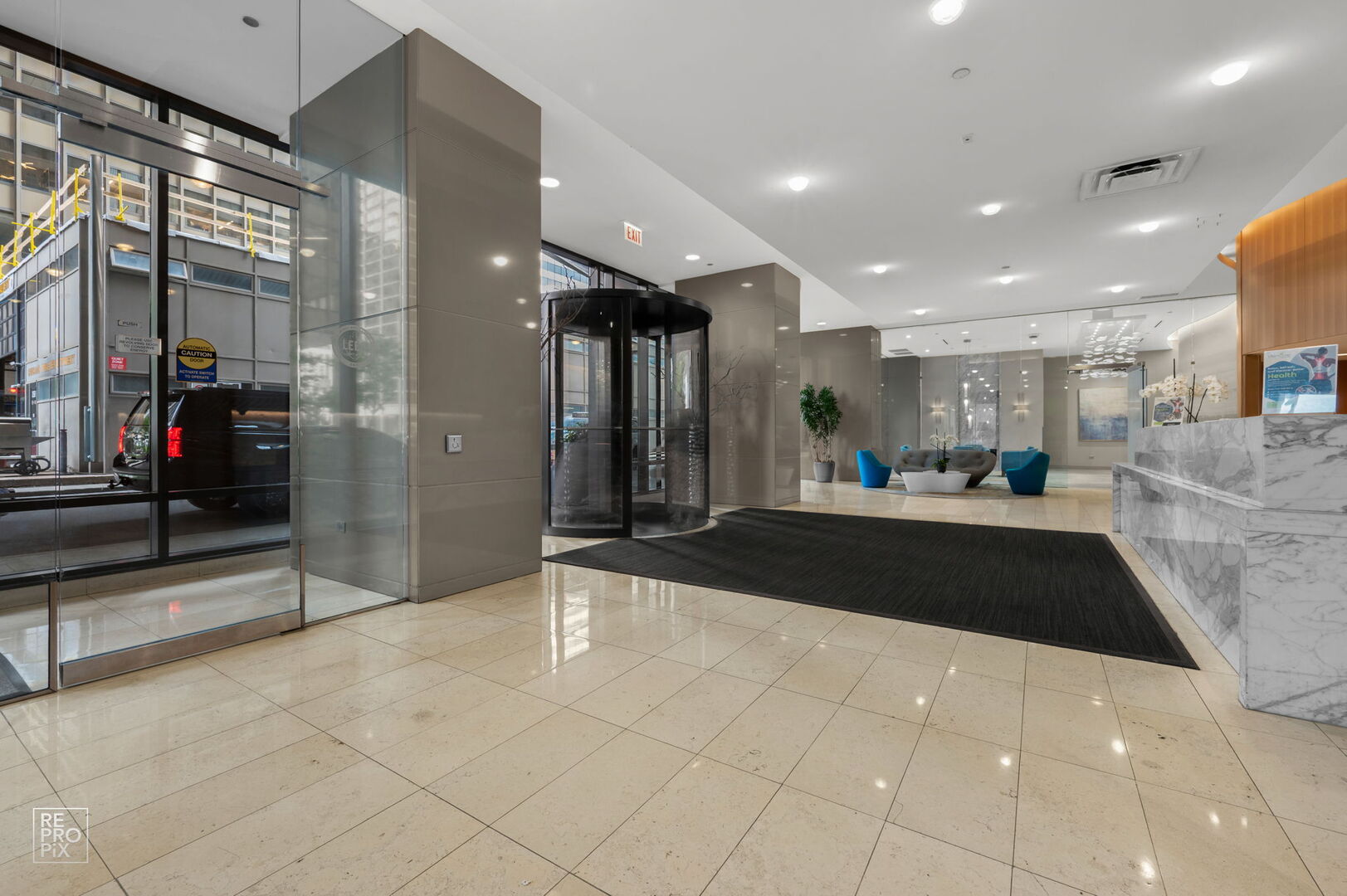 2nd image of 225 N Columbus Dr #8006, Chicago, IL 60601 | MLS# 12714149