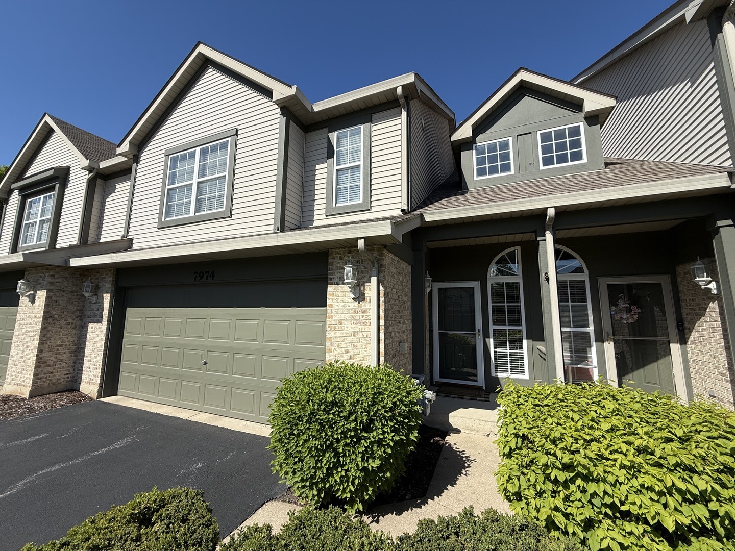 1st image of 7974 Hedgewood Dr, Darien, IL 60561 | MLS# 12714204