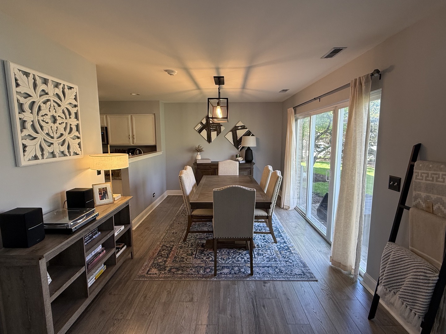 image of 7974 Hedgewood Dr, Darien, IL 60561 | MLS# 12714204
