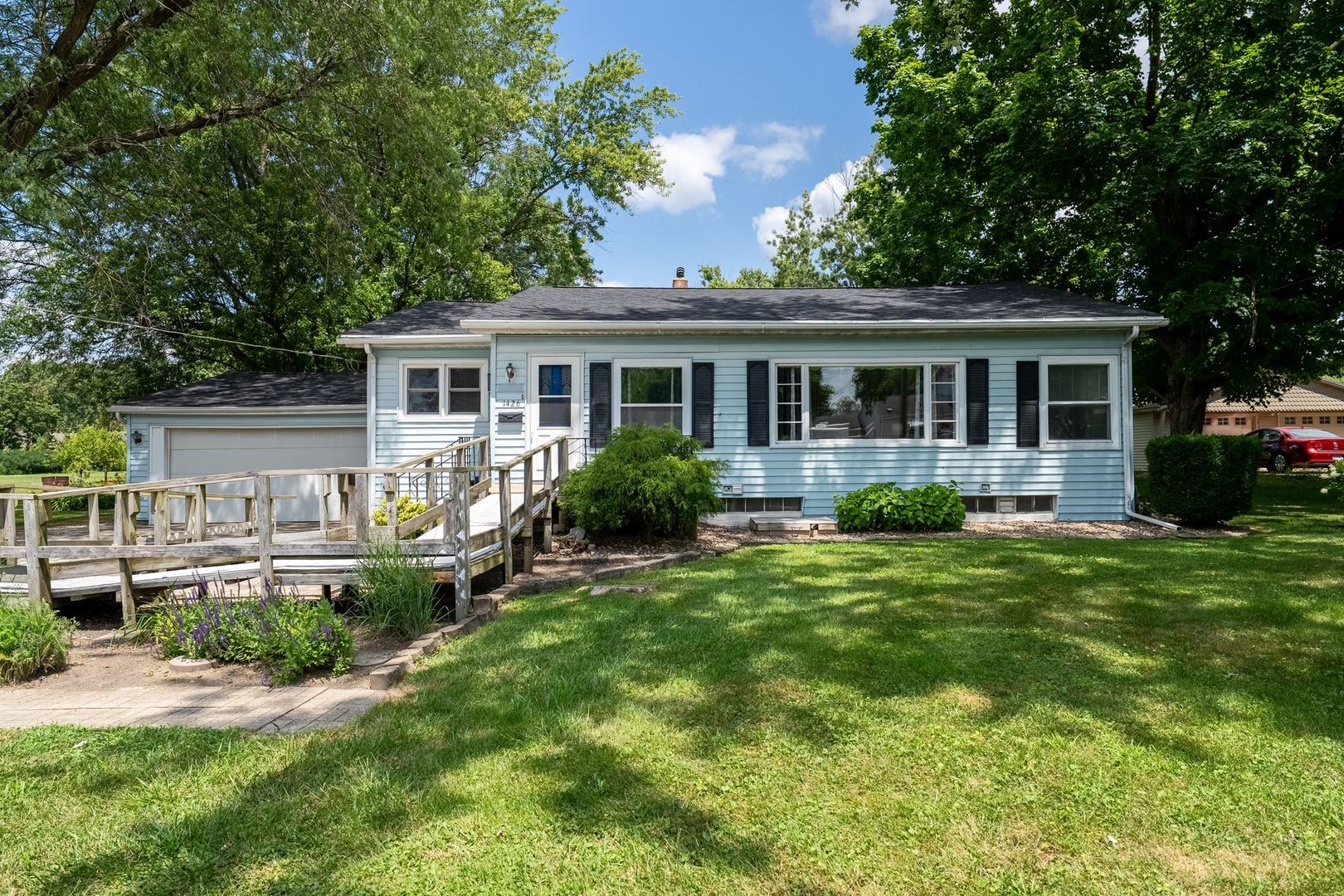 Homes for sale in Streator, IL | 1426 E Morrell St, Streator, IL 61364 | MLS# 12714219