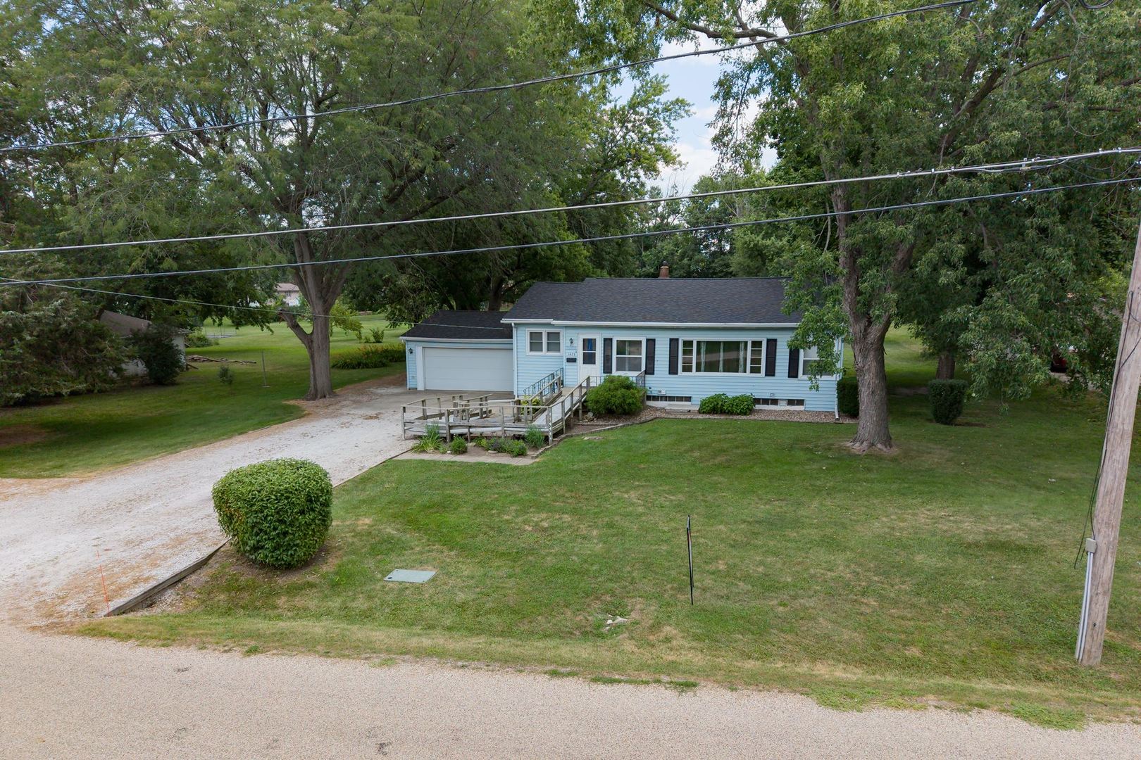Homes for sale in Streator, IL | 1426 E Morrell St, Streator, IL 61364 | MLS# 12714219