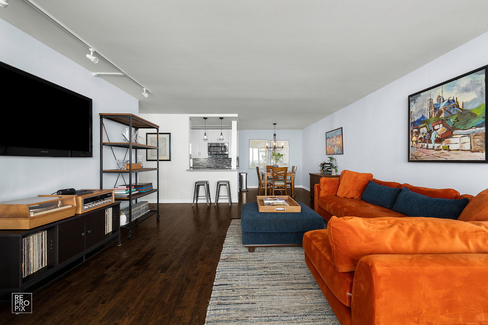 4th image of 3930 N Pine Grove Ave #2903, Chicago, IL 60613 | MLS# 12714248